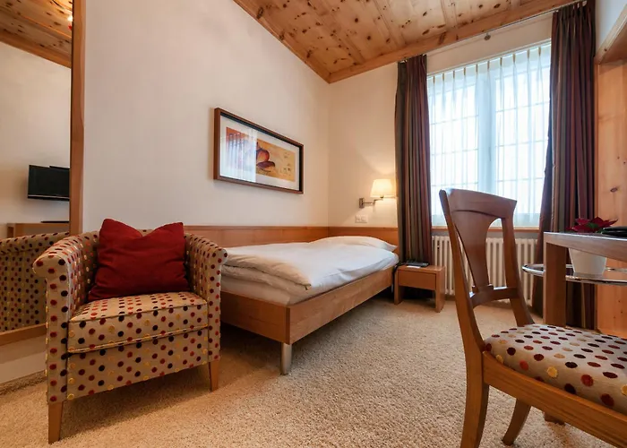 فندق Praetschli أروسا